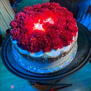 Meet your Posher, Munira